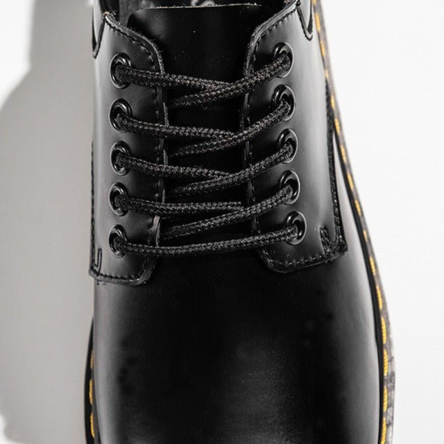 Zapatos Oxford Hombre en Piel Negra con Cordones