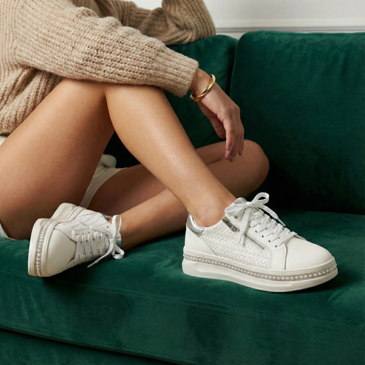 Women's Platform Sneakers with Pearls and Zipper