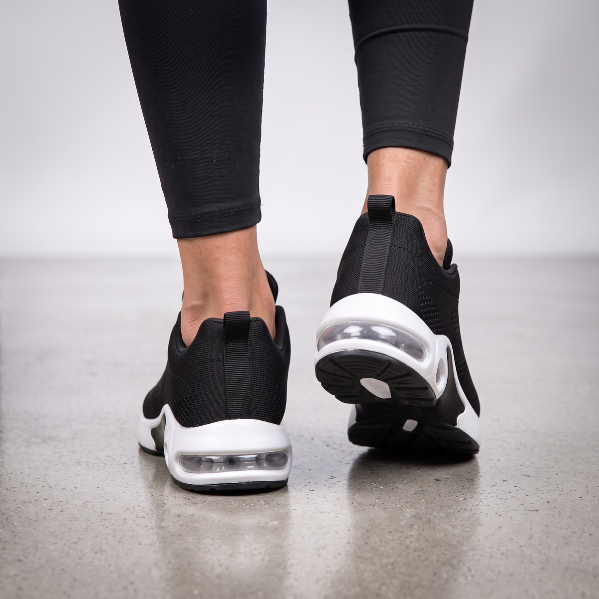 Women's Orthopedic Shoes - Comfortable and Breathable