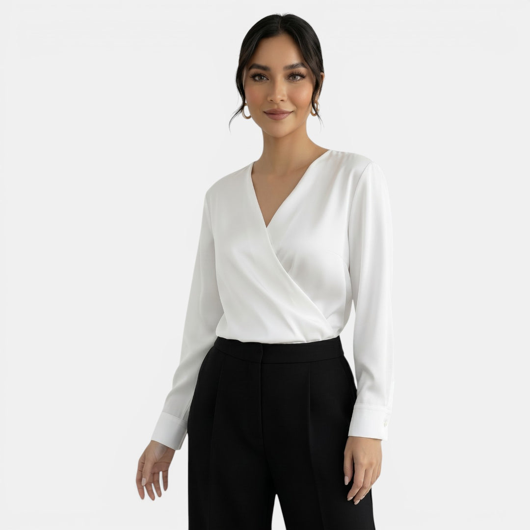 Blusa Satén Escote V Manga Larga