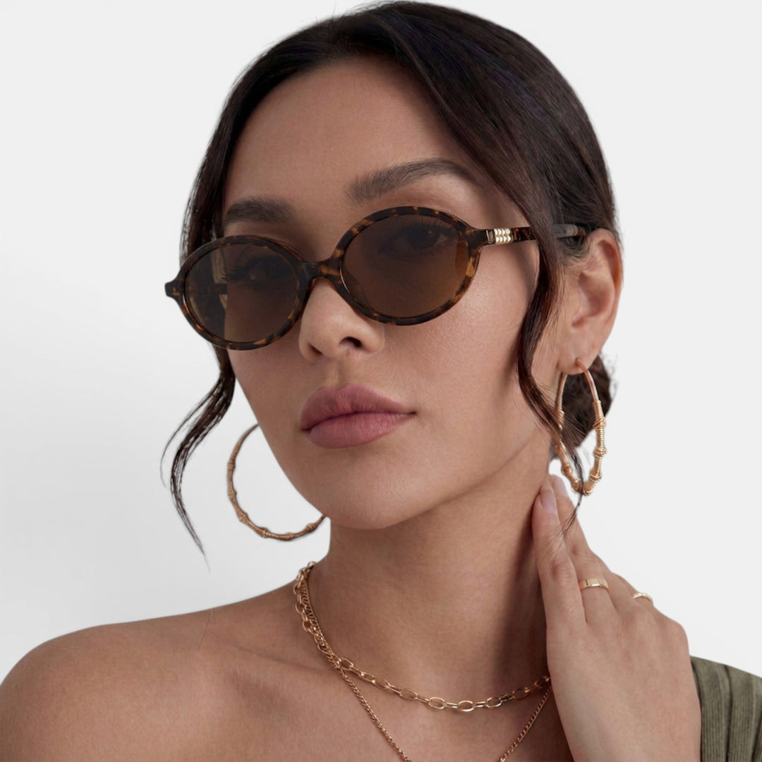 Small Fashion Women&