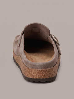 Zuecos Unisex Premium Efecto Ante – Plantilla de Corcho y Hebilla Ajustable